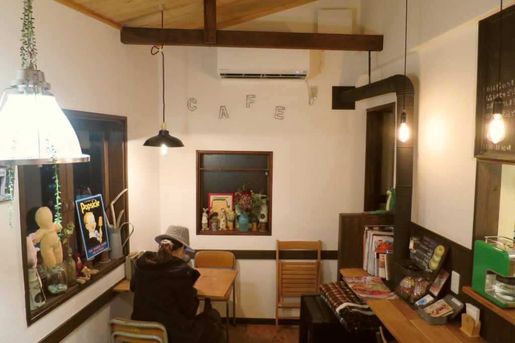 走訪鎌倉巷弄！江之電稻村之崎美味咖啡店「Re:cha」