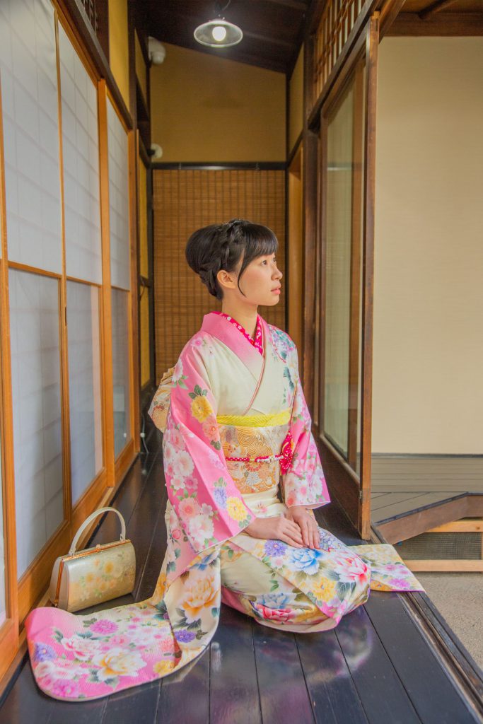 京都・夢館御池別邸 ∣ 一日振袖+髮型設計+室內拍攝體驗