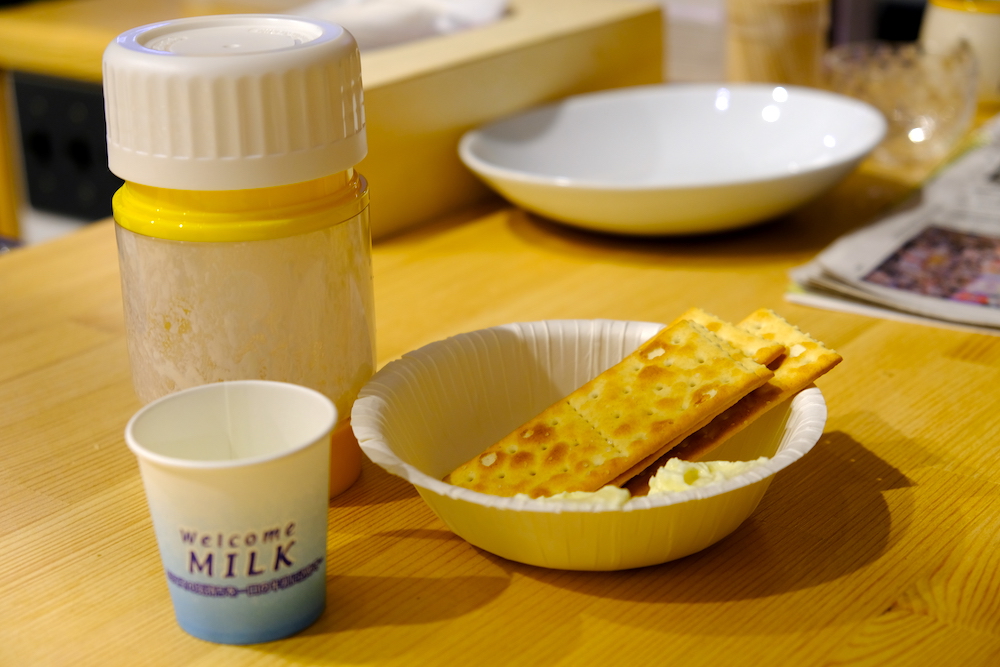 北海道．中標津優質民宿「Ushiyado」：超舒適客房、手作奶油體驗、新鮮牛奶喝到飽