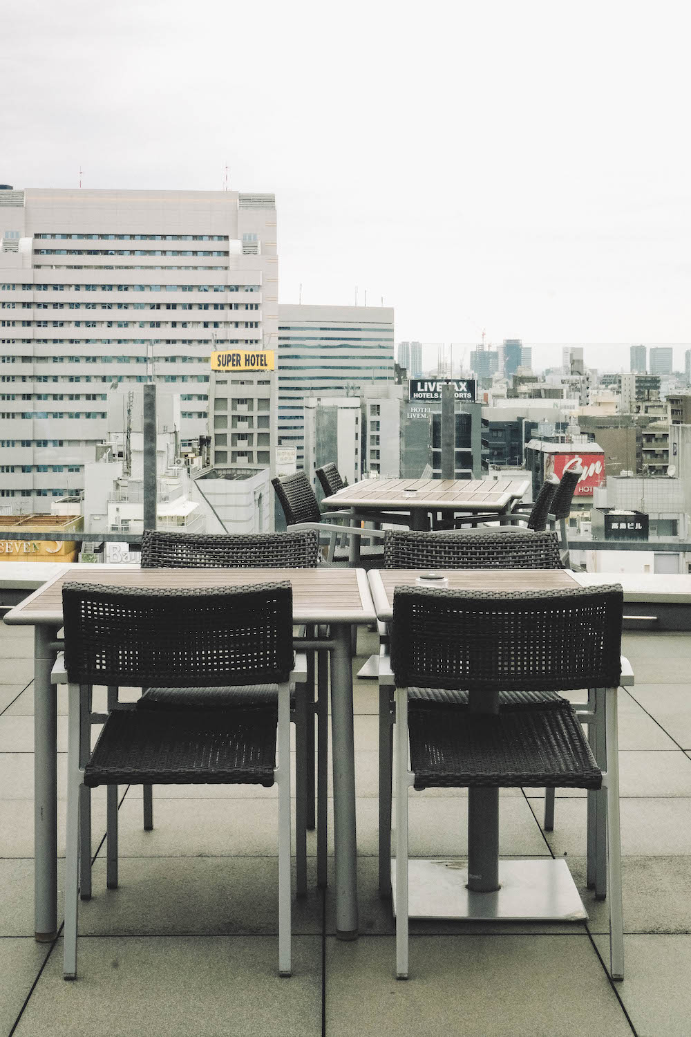 日劇《前男友的遺書》屋上咖啡取景地：東新宿格蘭貝爾飯店「roof top bar & terrace G」11