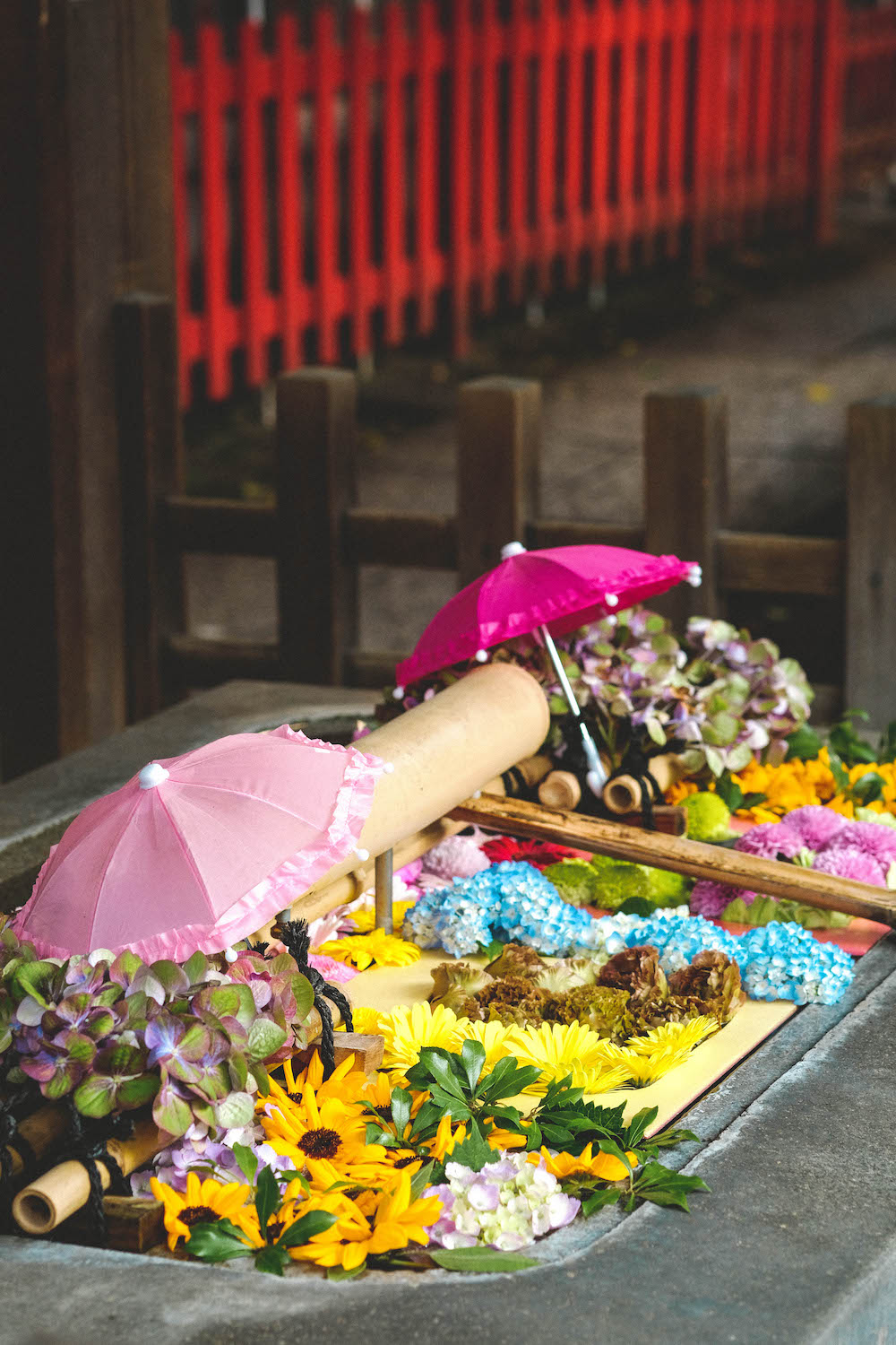 東京上野 下谷神社 熊貓 梅雨限定雨傘花手水 御朱印 奈良時代創建都内最古稻荷神 日和hiyori