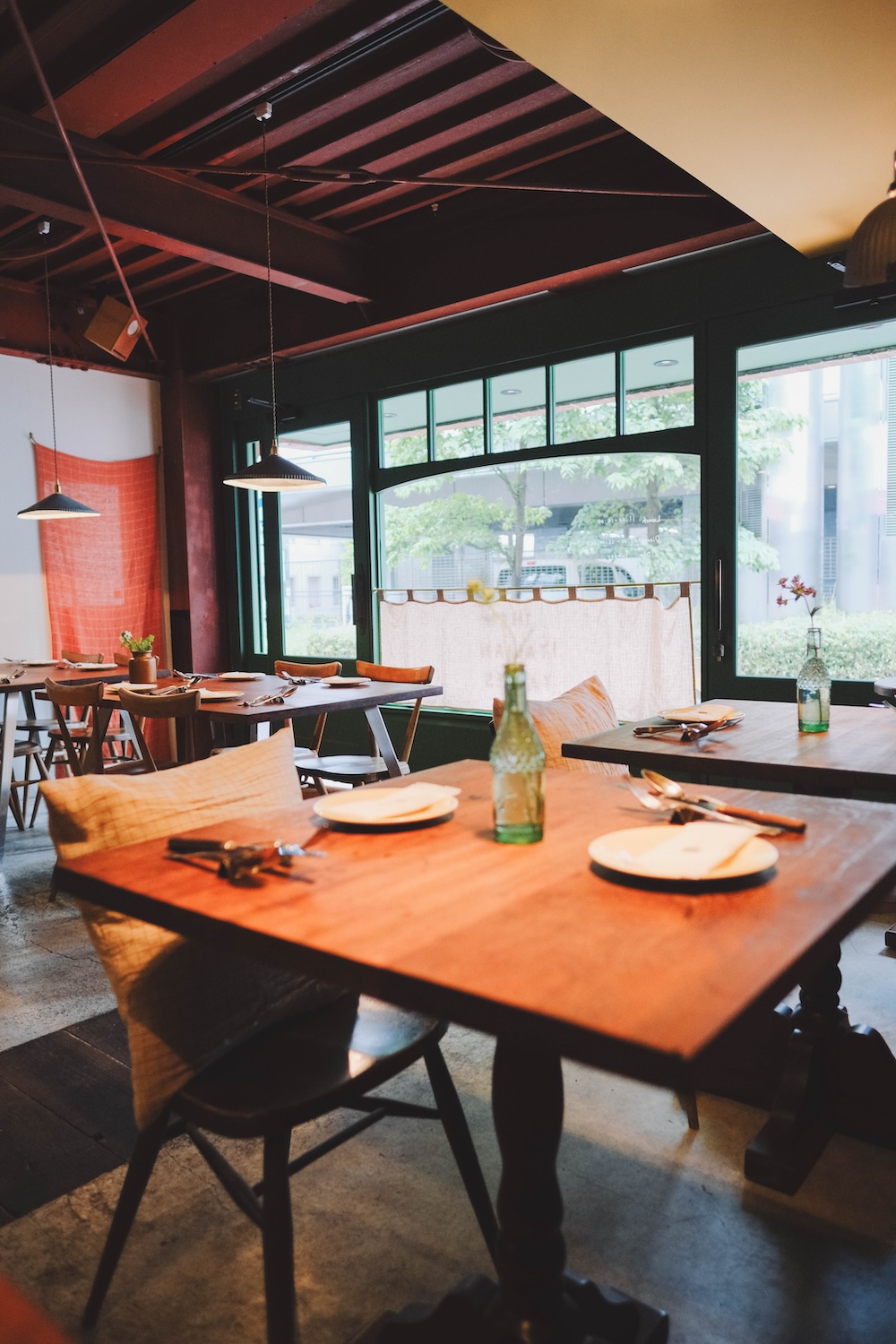 THE ITALIAN TABLES：東京北參道義式餐廳，高質感歐式環境＆首推龍蝦番茄義大利麵