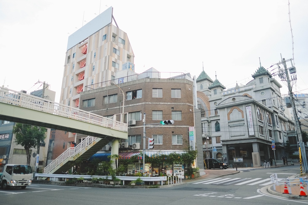 北野→花隈，神戶在地經營7年，法式薄餅專門店「Cafe L'Arche」