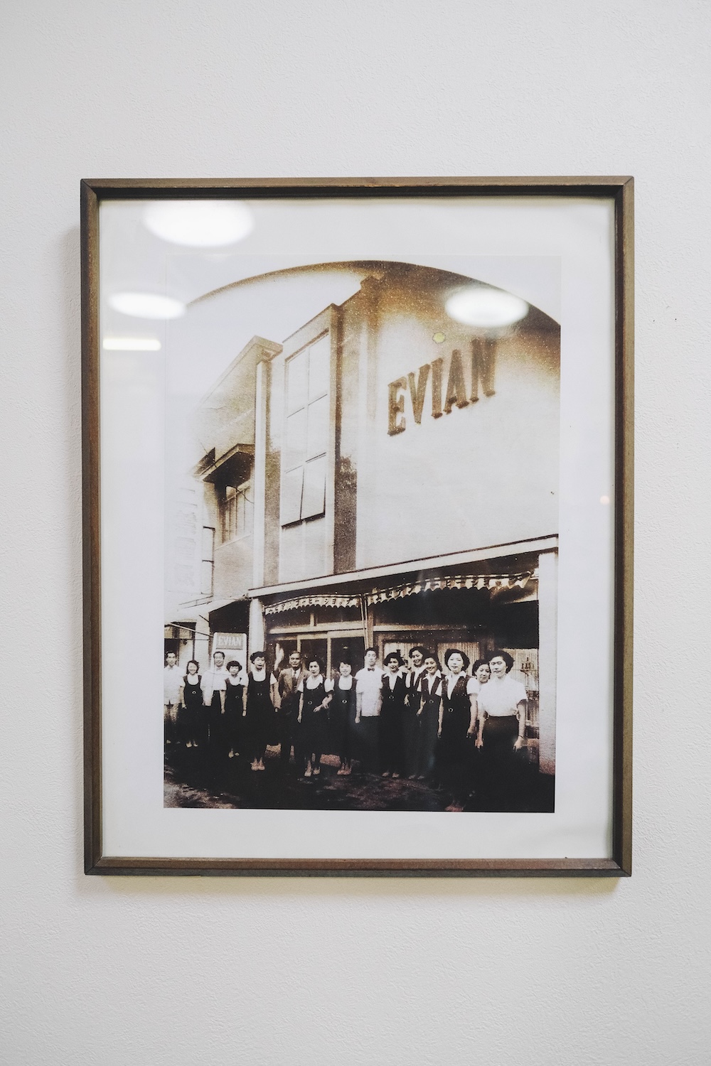 KOBE EVIAN COFFEE｜1952年創業・神戶元町老舖喫茶店，昭和懷舊內裝＆關西最初虹吸咖啡