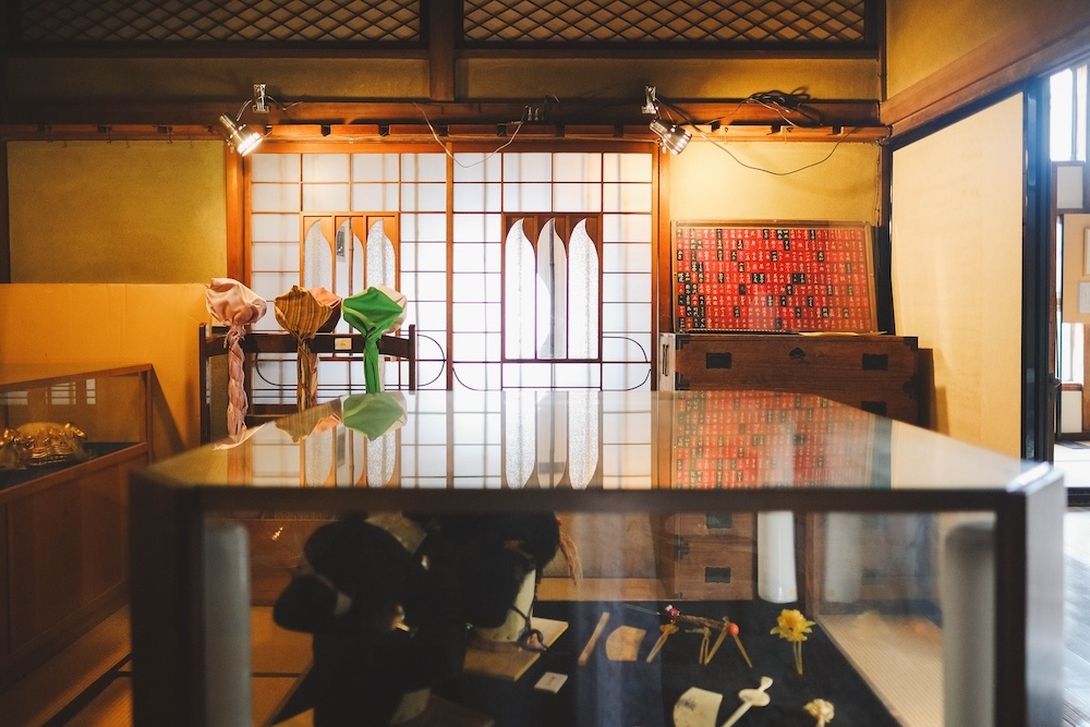 石川片山津溫泉：最古溫泉旅館「湖畔の宿 森本」／柴山瀉絕景「愛染寺」／人氣麵包坊「HIKARU BACKERY」／咖啡專門店「mie coffee」／谷口吉生設計總湯121