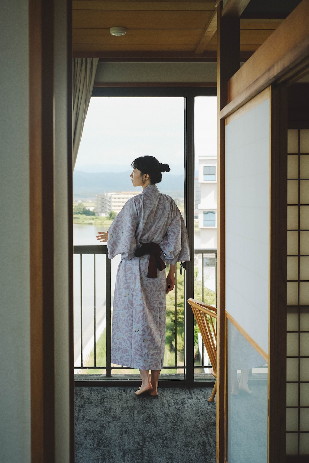 石川片山津溫泉：最古溫泉旅館「湖畔の宿 森本」／柴山瀉絕景「愛染寺」／人氣麵包坊「HIKARU BACKERY」／咖啡專門店「mie coffee」／谷口吉生設計總湯78