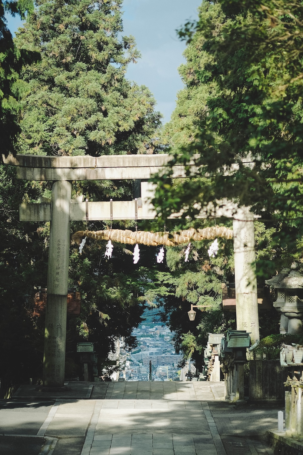 奈良生駒夏日散策｜懷舊喫茶店・可愛復古貓狗纜車・寶山寺參道・山上遊樂園浪漫夜景100