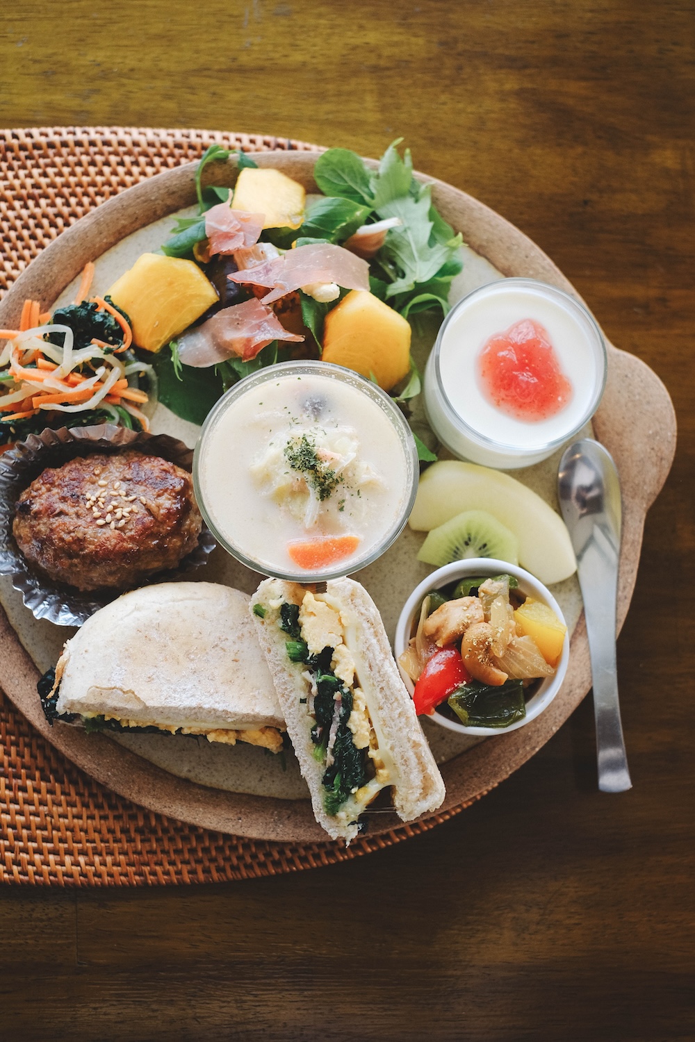 55神戶東灘區・坡道散策｜御影鴨子ヶ原・隱藏景觀咖啡店「teqteq」