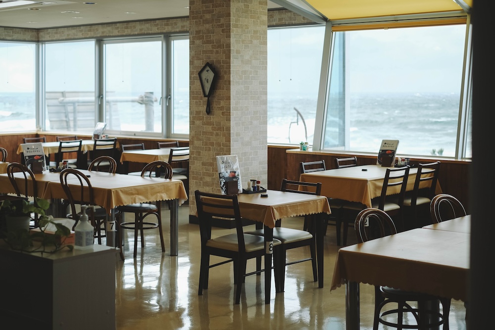 新瀉→鶴岡，搭乘觀光列車「海里」 交通 餐點 伴手禮推薦64