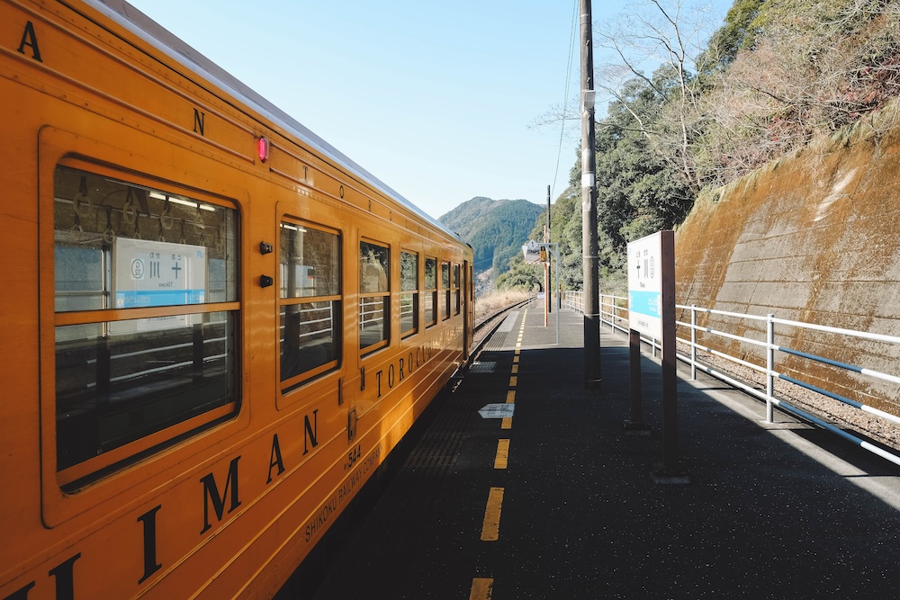 JR四國予土線｜愛媛～高知「四萬小火車」，單車 x 觀光列車的自然鄉村旅91