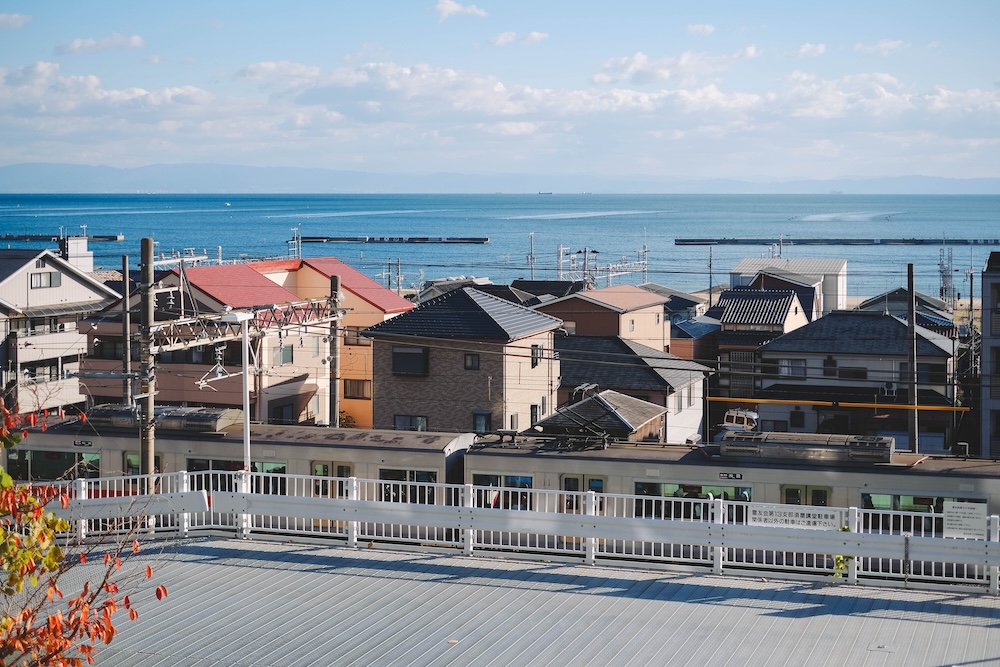 神戶須磨區・坡道散策|須磨海景坡道・山陽電車 x 沙灘絕景