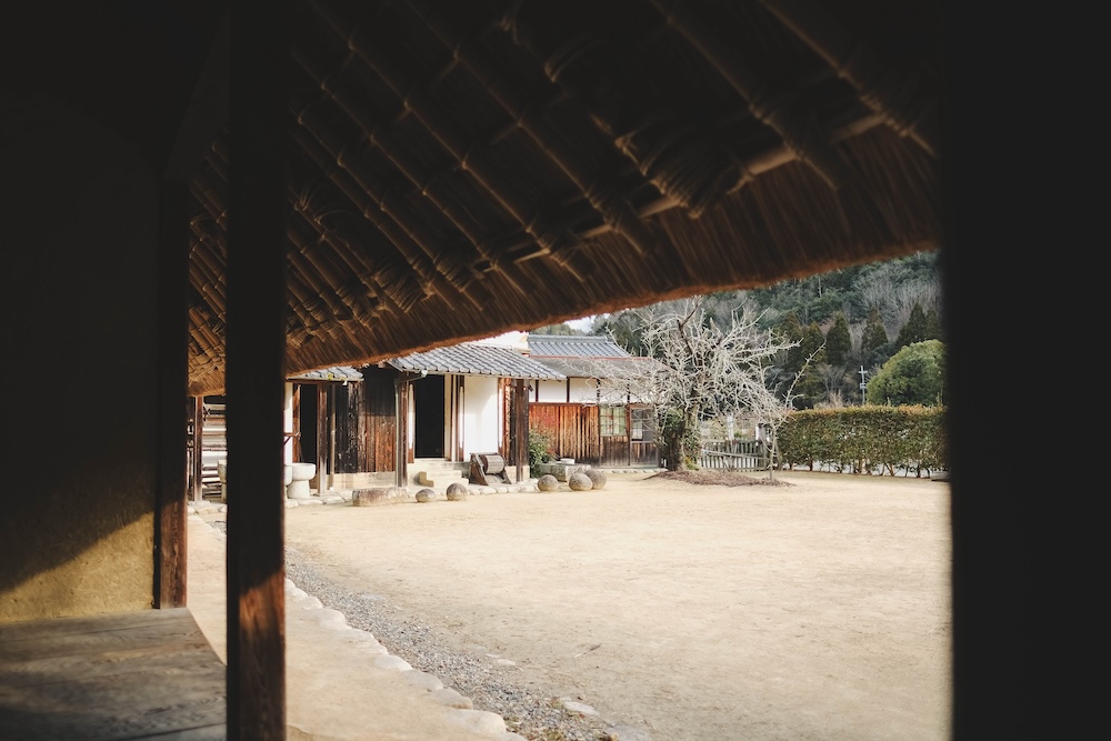 神戶北區・坡道散策｜喫茶店佳林、日本最古民家「箱木千年家」、つくはら湖（BE KOBE）37