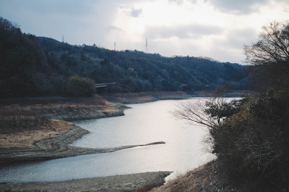 神戶北區・坡道散策｜喫茶店佳林、日本最古民家「箱木千年家」、つくはら湖（BE KOBE）55