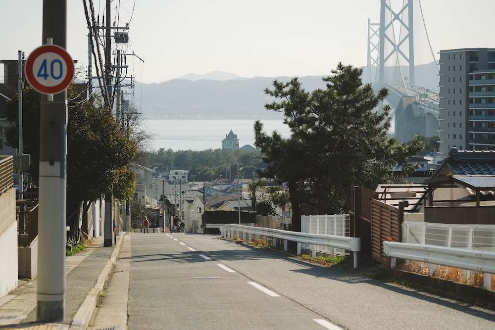 神戶垂水區・坡道散策｜舞子海景陡坡「愛德坂」・望明石海峽大橋喫茶店「Riia咖啡」
