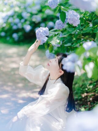 蒸し暑い日が続くけど、
夏の木漏れ日探しの旅がしたいな💠🫧🪄
⁡
Dress: @acka_official 
Earrings: @aokiyuri 
Shoes: @offen_gallery 
Ring: @ete_official 
⁡
⁡
#神戸愛 #神戸っ子 #木漏れ日と暮らす 
#カメラ女子 #富士フィルム #富士フィルムに恋してる